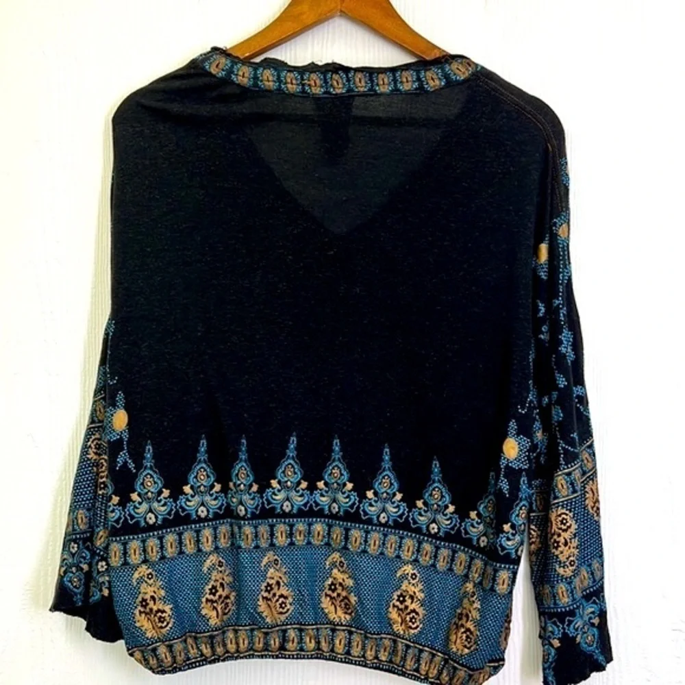 Free People - Black And Gold Medallion Peasant Boho Blouse Size XS
